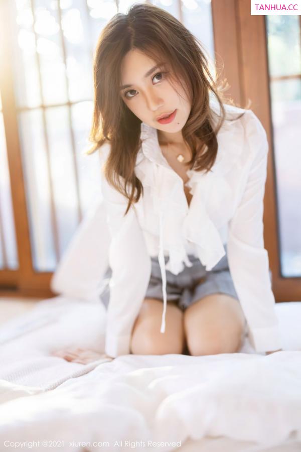 綺裡嘉 绮里嘉 [XiuRen]高清写真图 2021.11.09 No.4192 绮里嘉ula第15张图片